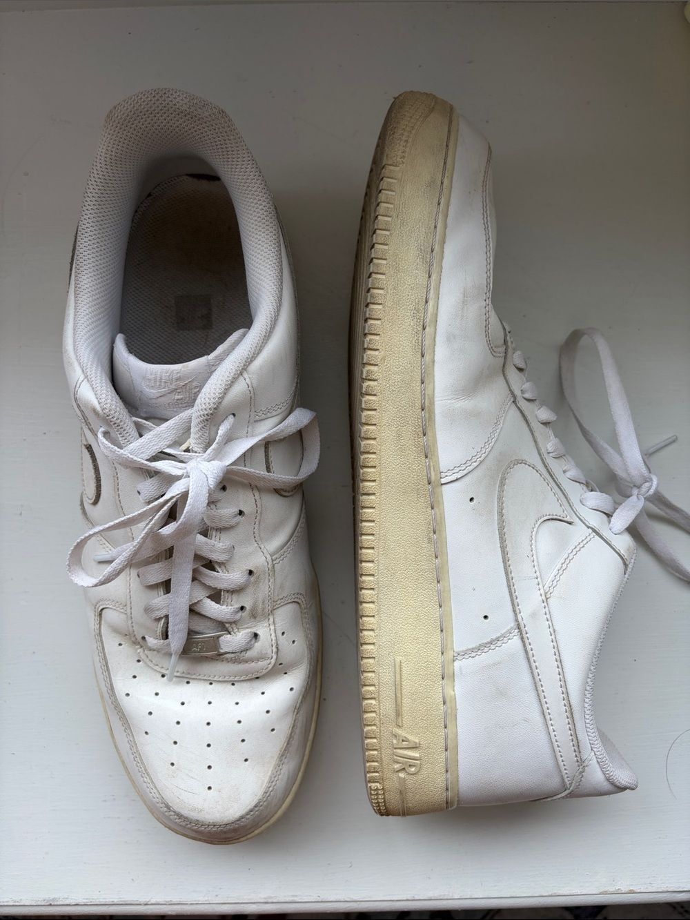 White Nike Air Force 1 sneakers